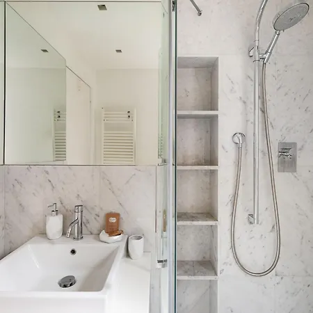 Crystal Piazza Navona *