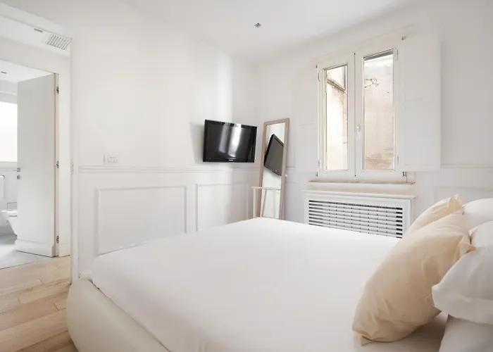 Crystal Piazza Navona Rom